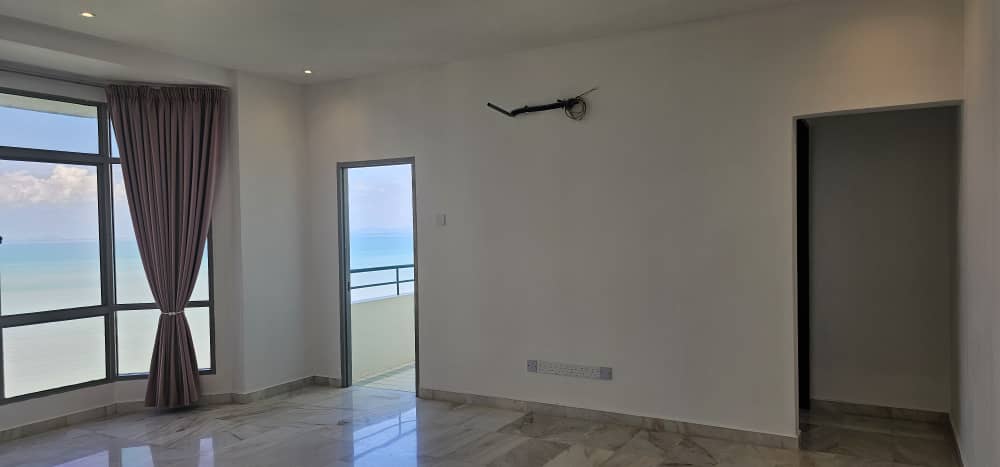 Diamond Villa Condominium For Sale