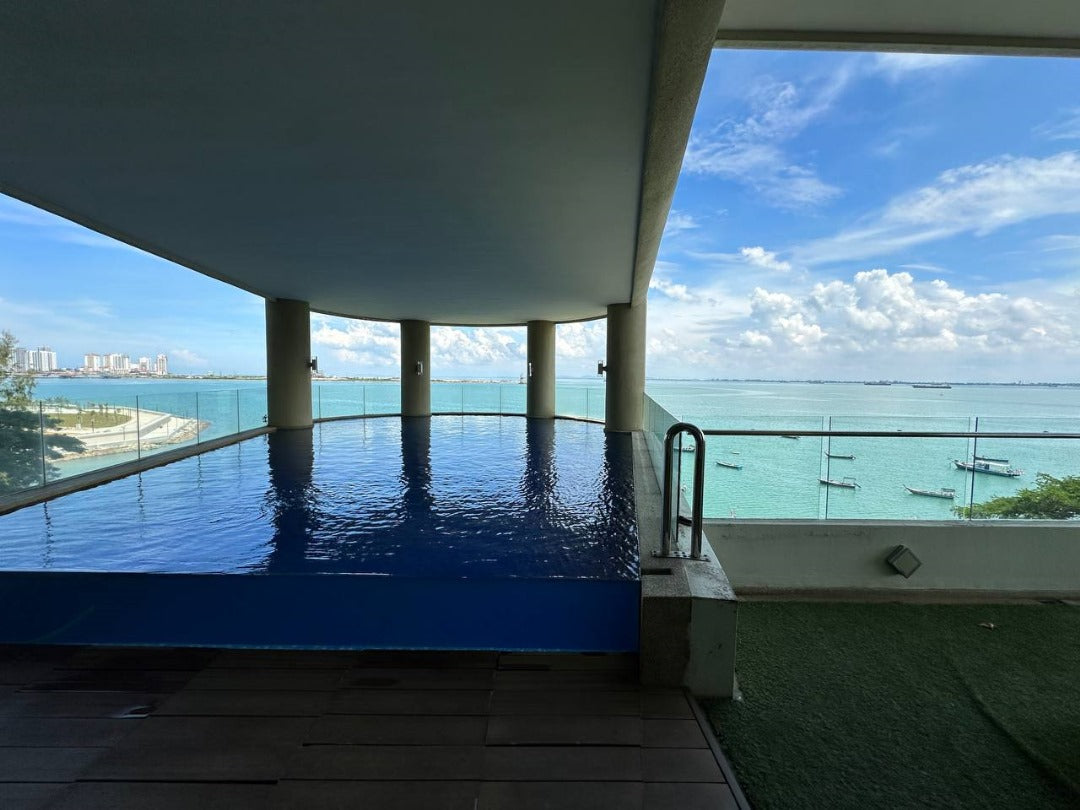 8 Gurney (The Shore Condominium) For Sale