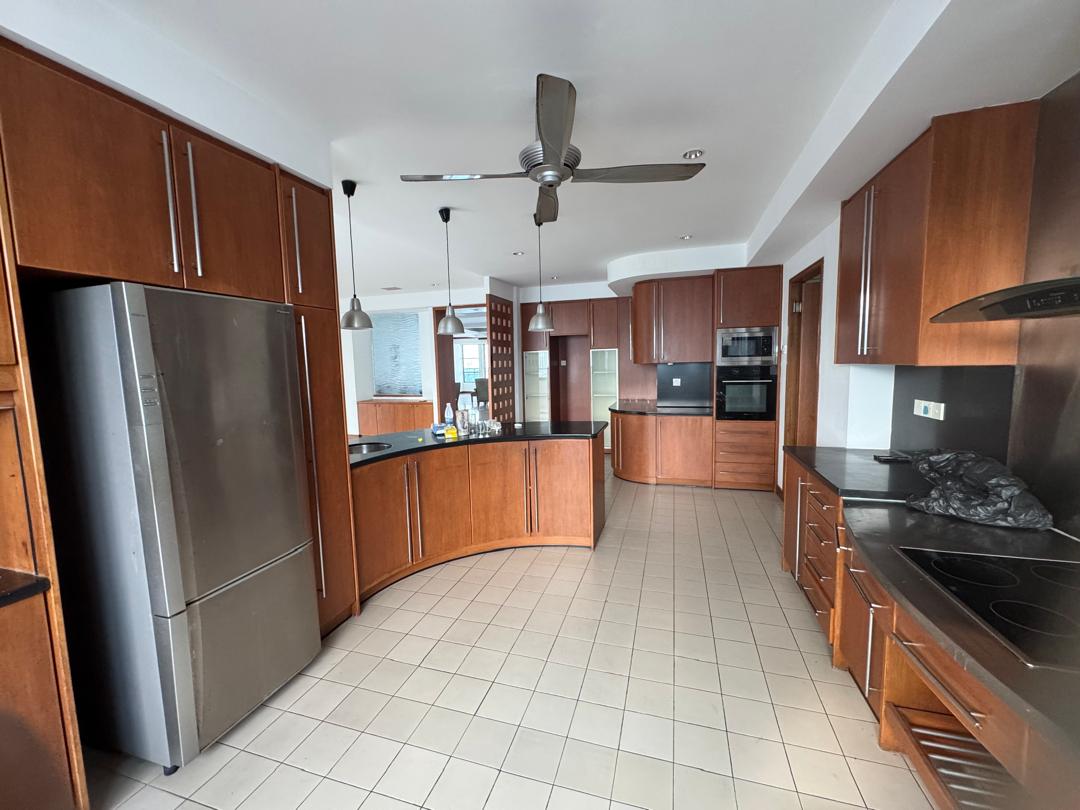 The Rengency Condominium For Rent