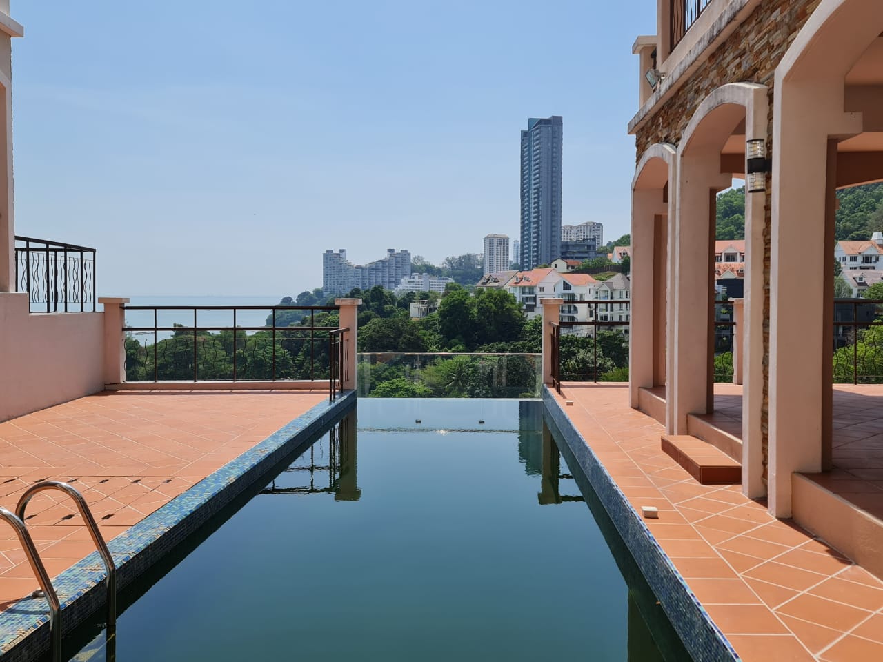 Moonlight Bay Bungalow Villa For Sale