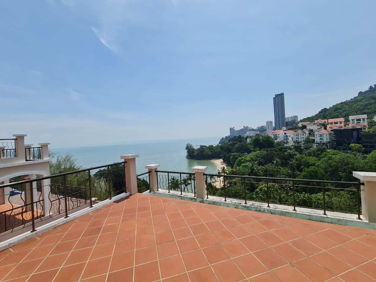 Moonlight Bay Bungalow Villa For Sale