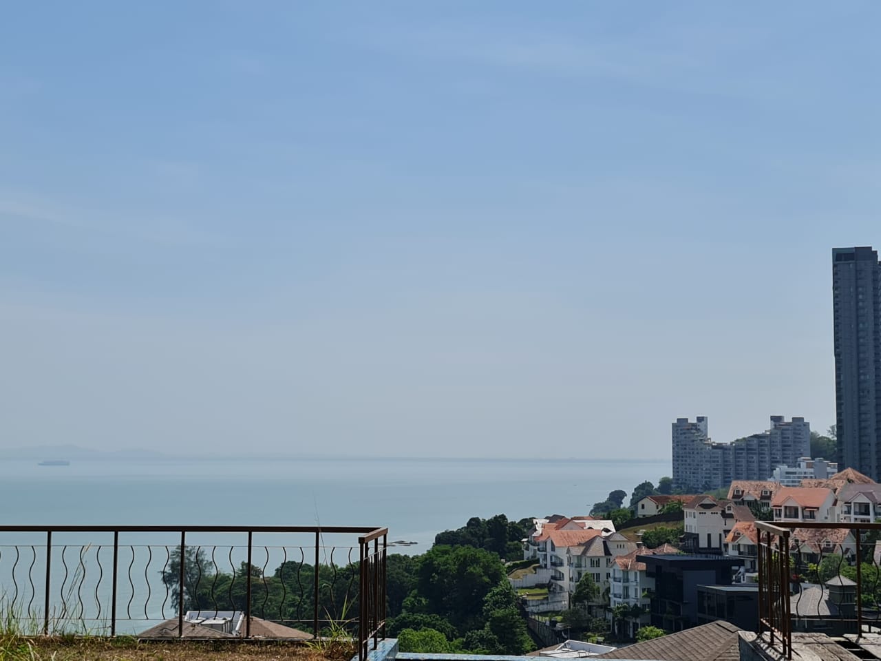 Moonlight Bay Bungalow Villa For Sale