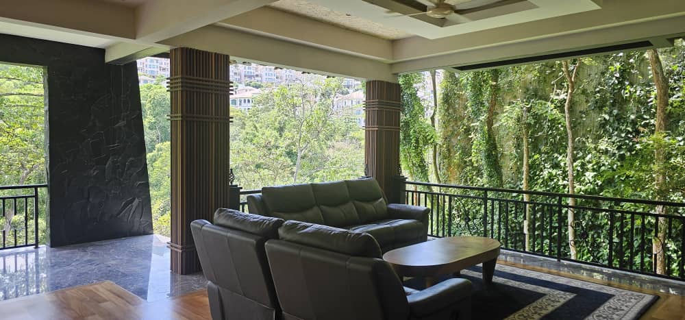 Batu Ferringhi Hilltop Bungalow For Sale | 7600sqft | 4+1R6B | RM924.82/sqft