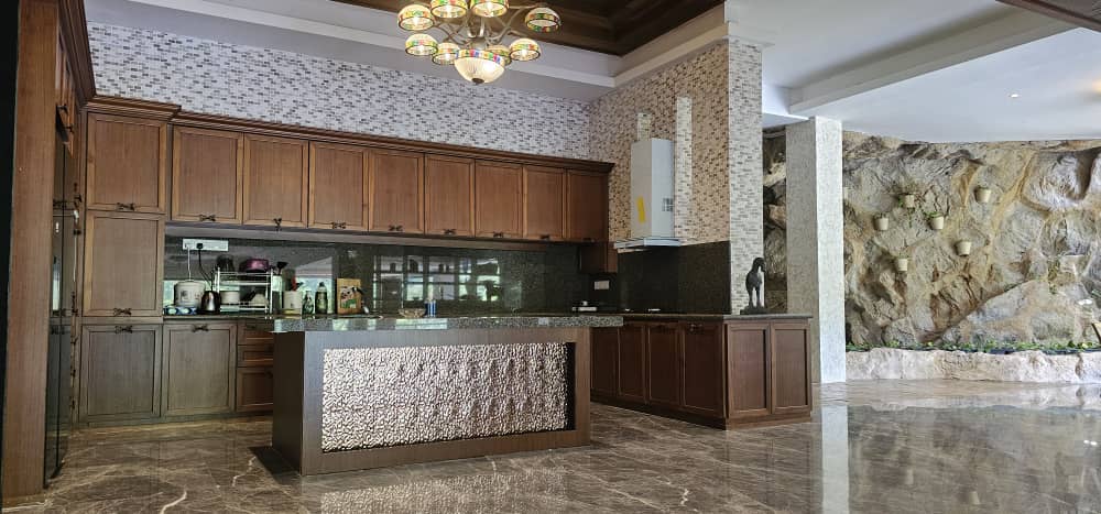 Batu Ferringhi Hilltop Bungalow For Sale | 7600sqft | 4+1R6B | RM924.82/sqft