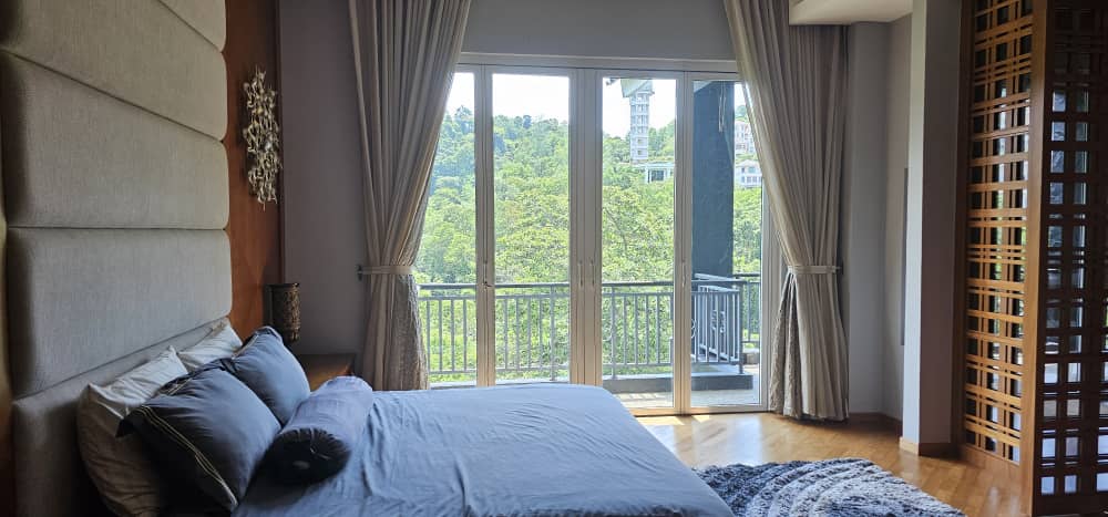Batu Ferringhi Hilltop Bungalow For Sale | 7600sqft | 4+1R6B | RM924.82/sqft