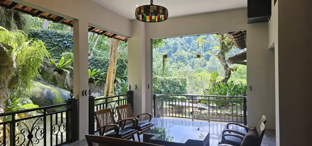 Batu Ferringhi Hilltop Bungalow For Sale | 7600sqft | 4+1R6B | RM924.82/sqft