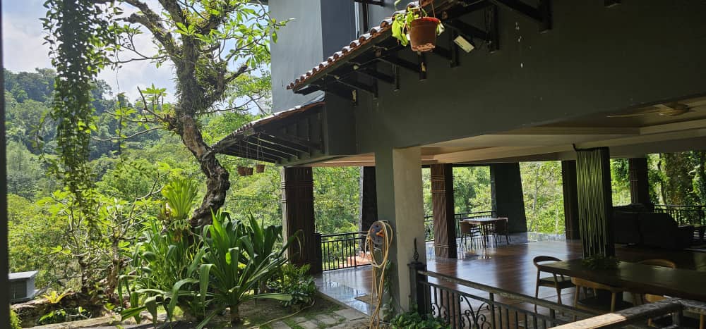 Batu Ferringhi Hilltop Bungalow For Sale | 7600sqft | 4+1R6B | RM924.82/sqft