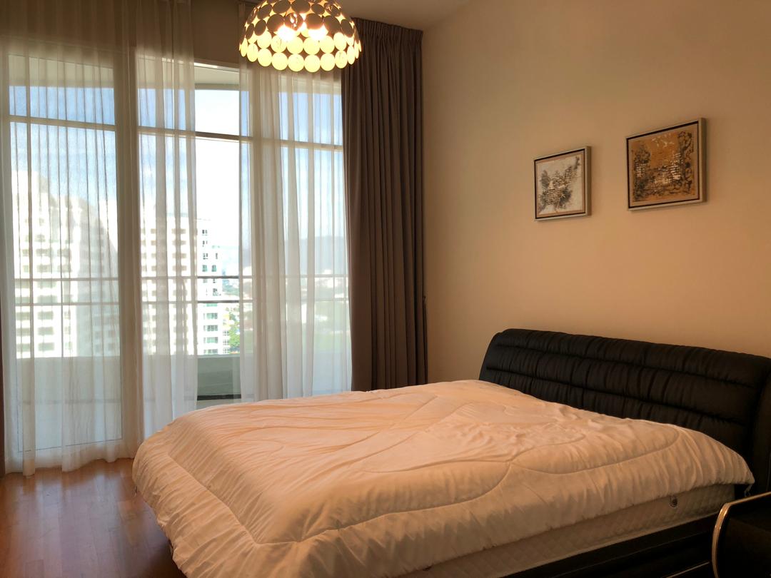 8 Gurney (The Shore Condominium) For Sale
