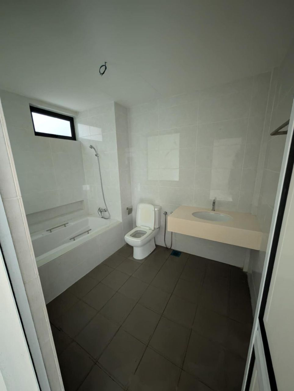 98 Nibong Residence For Sale