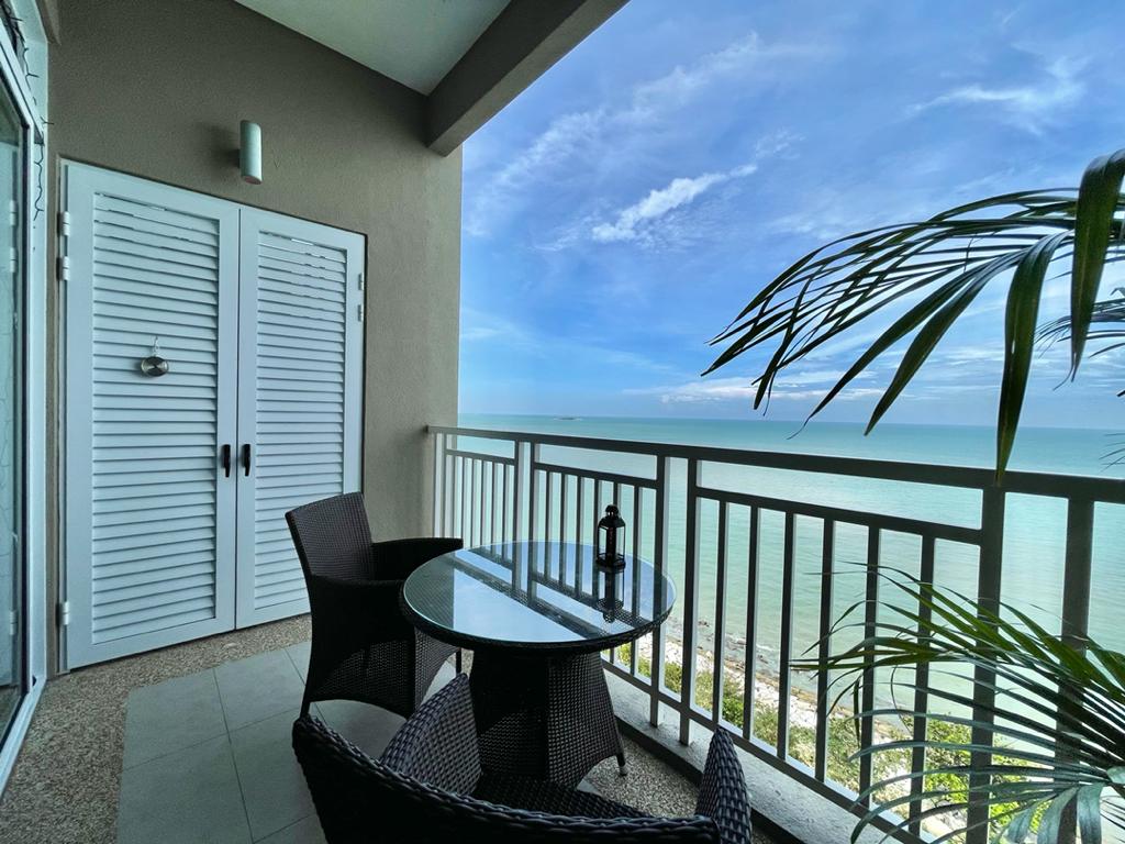 Andaman @ Quayside Condominium For Sale