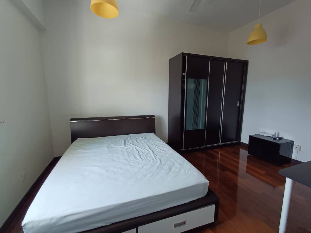 Baystar Condominium For Sale