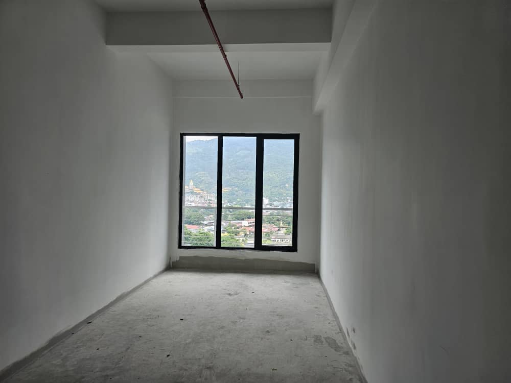 Commercial Lot For Rent