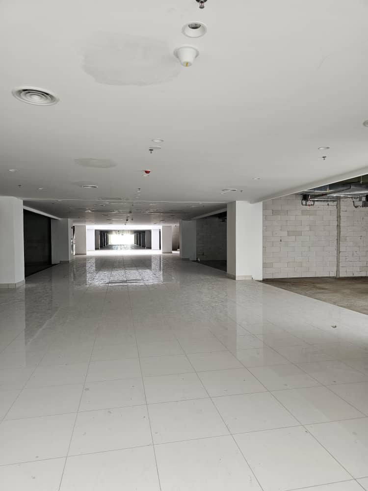 Commercial Lot For Rent
