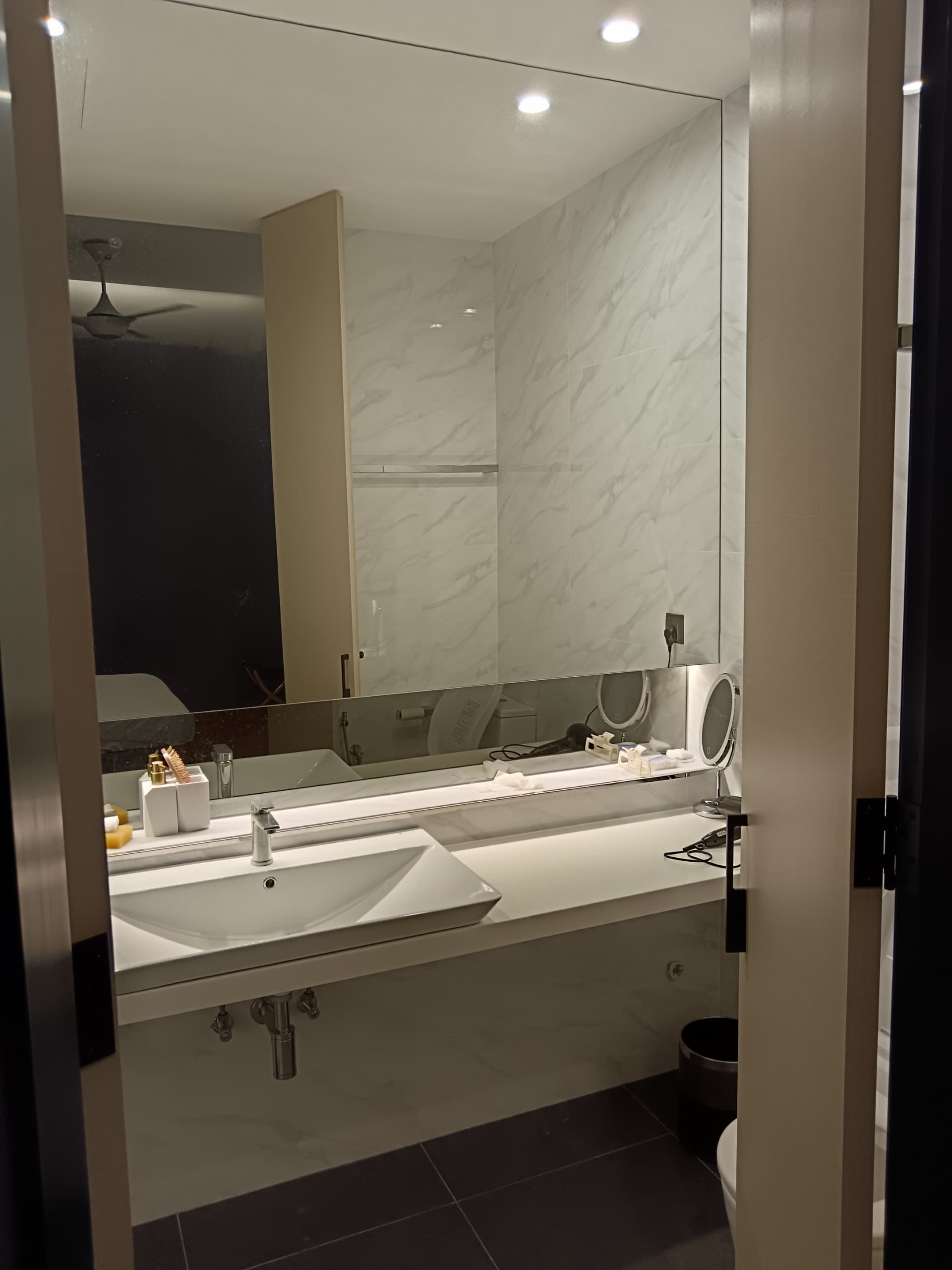 City Of Dreams Condominium For Rent