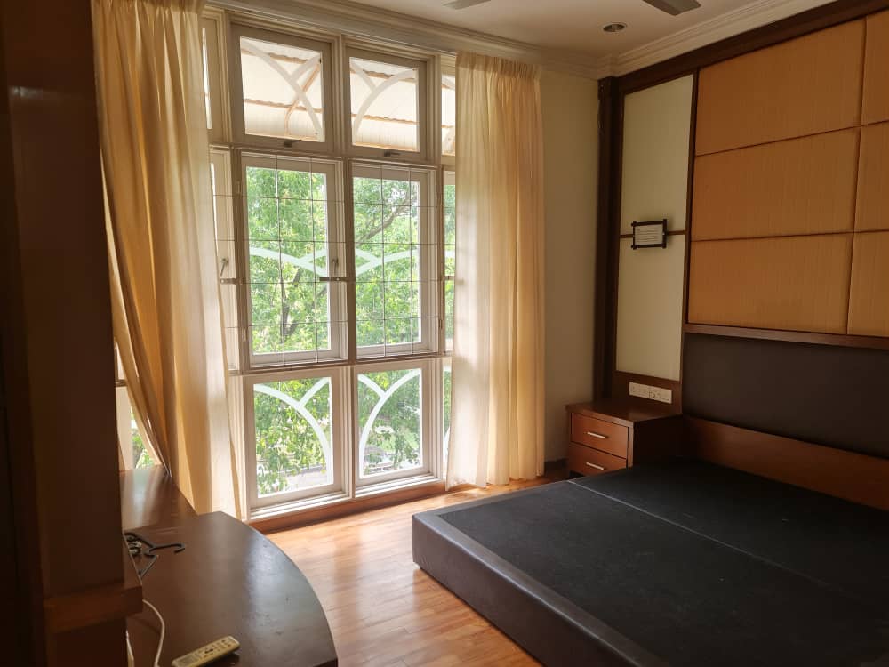 Desa Acacia Condominium For Sale