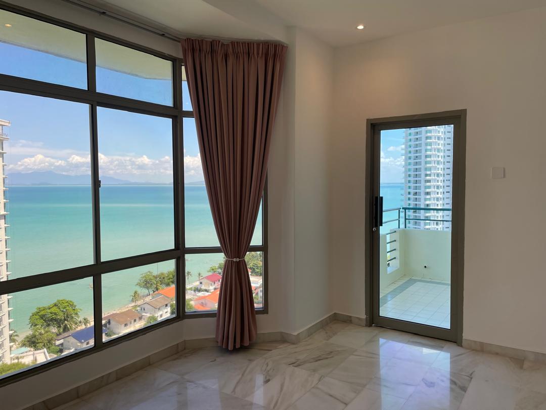 Diamond Villa Condominium For Sale