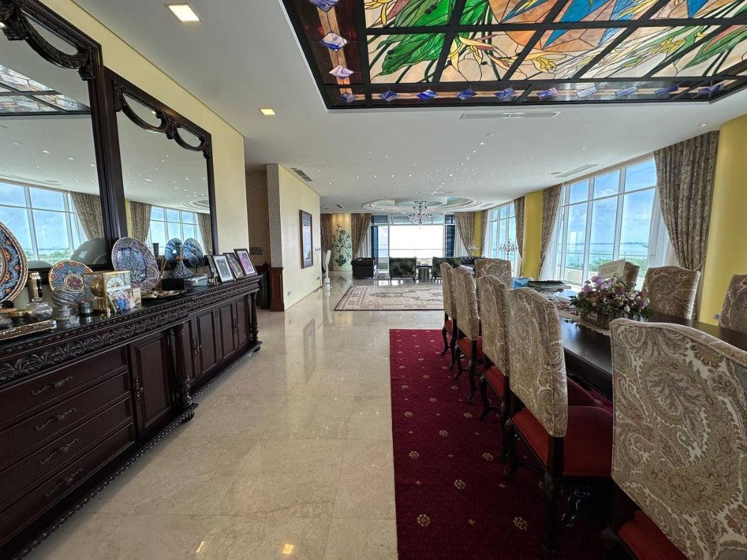8 Gurney (The Shore Condominium) For Sale
