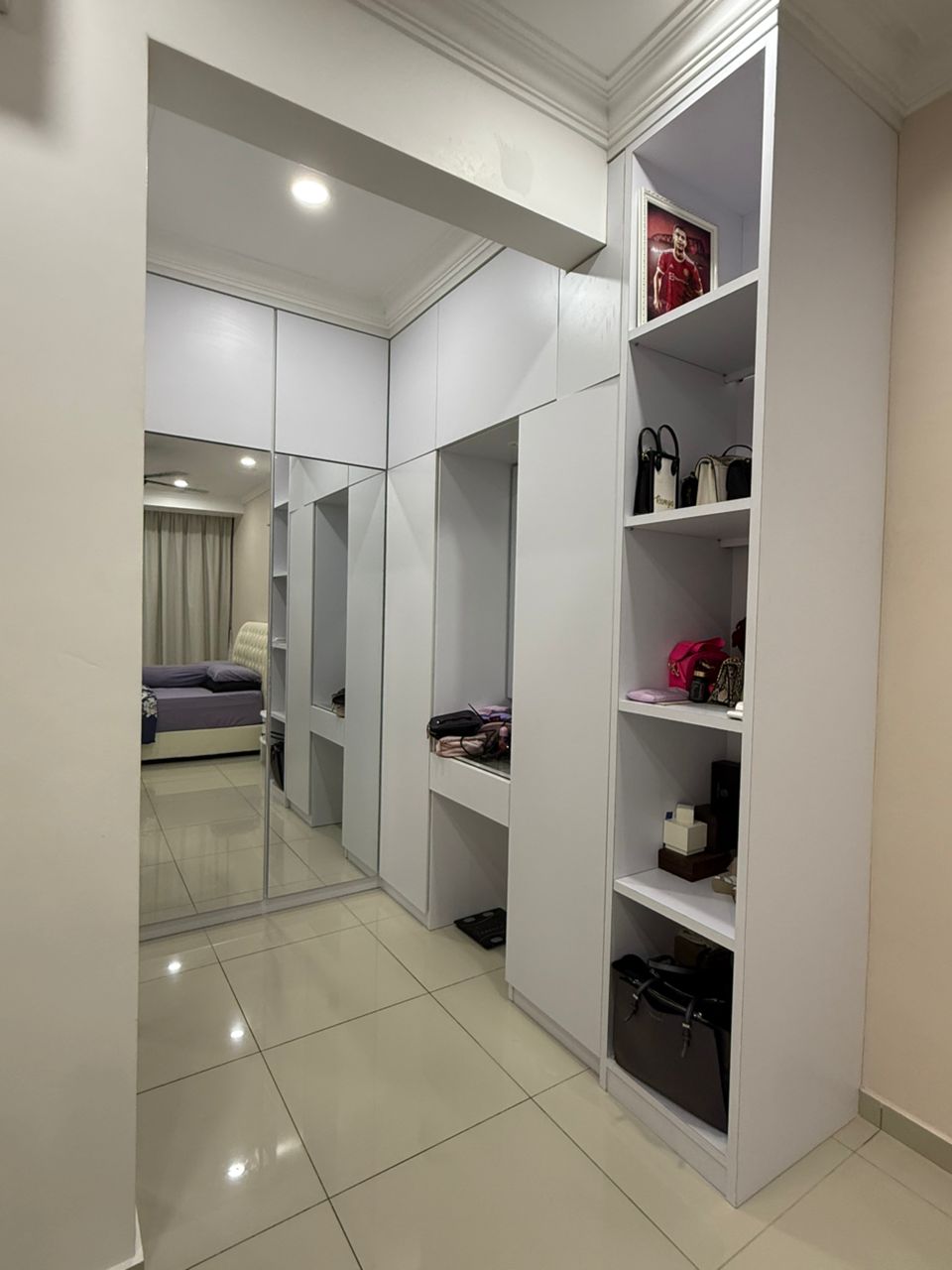 Golden Triangle 2 Condominium For Rent