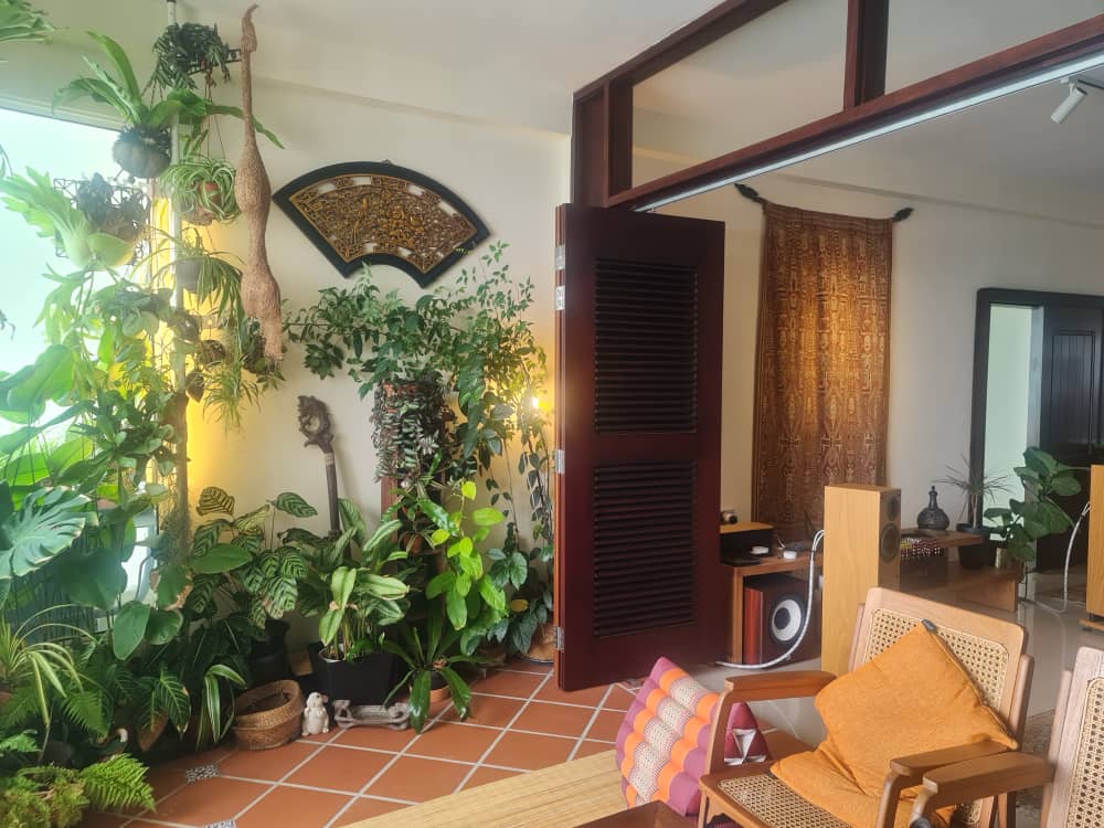 Gurney Beach Resort Condominium For Sale