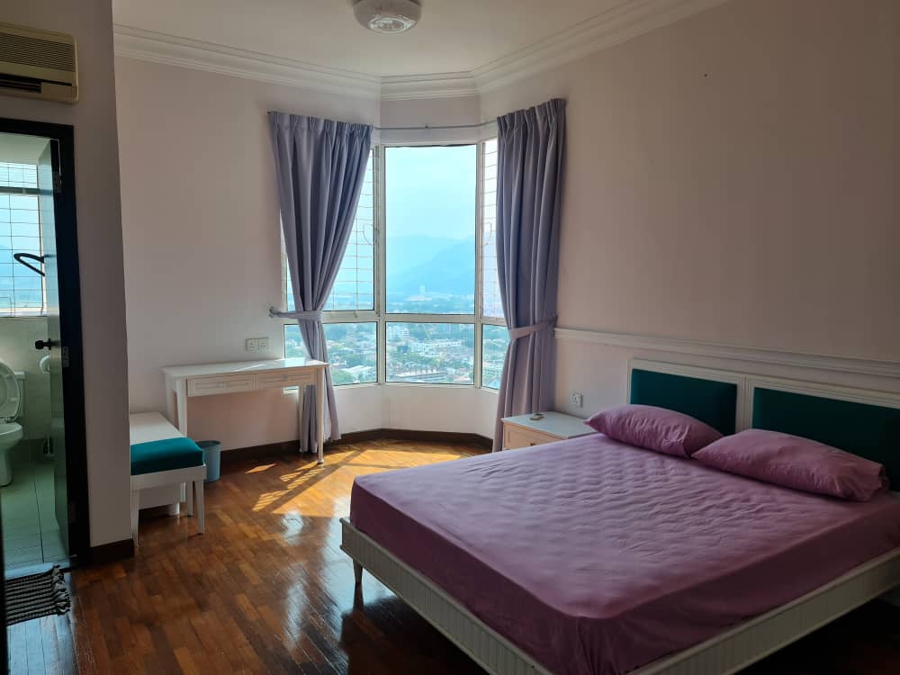Gurney Beach Resort Condominium For Sale
