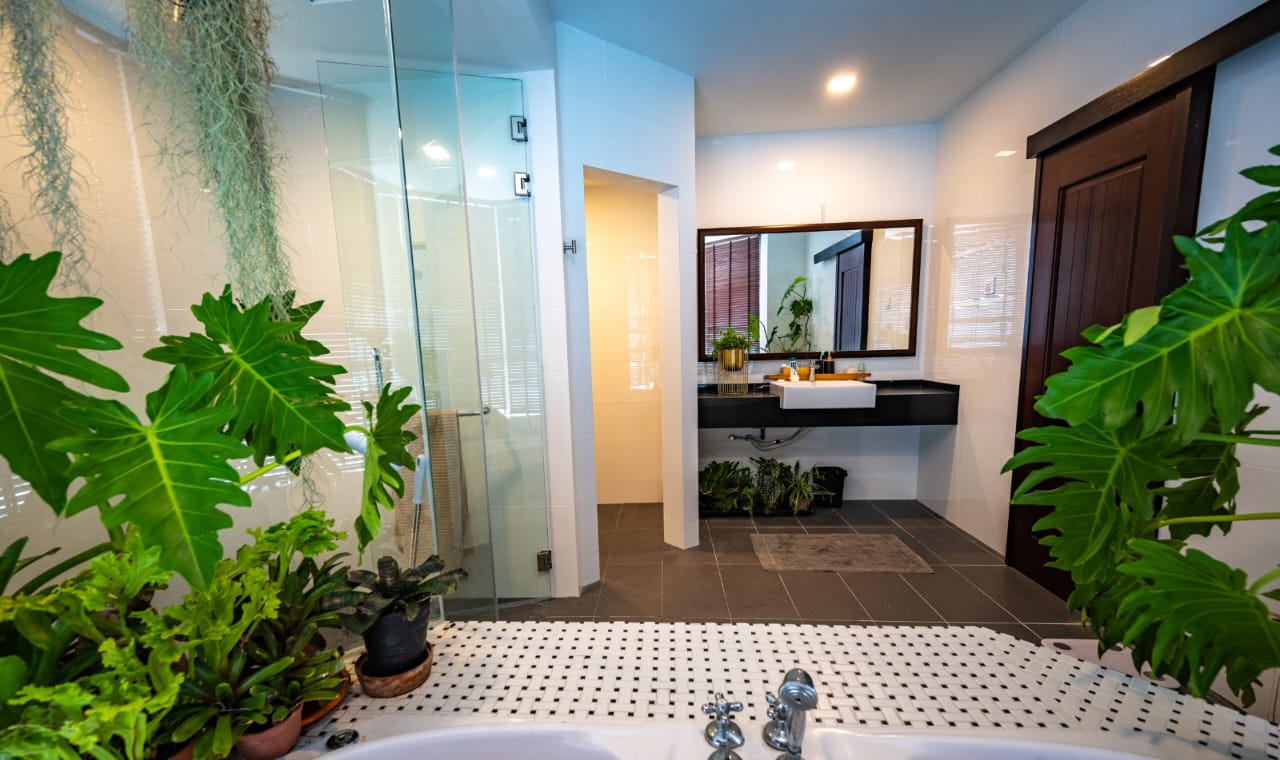 Gurney Beach Resort Condominium For Sale