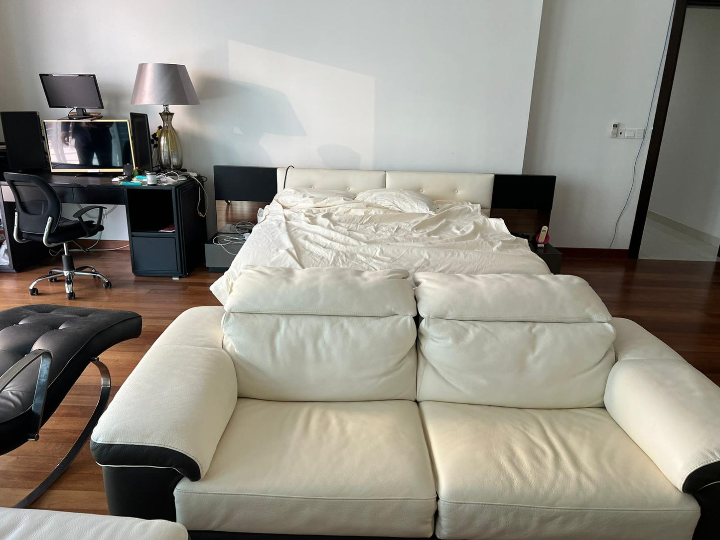 Gurney Paragon Condominium For Sale