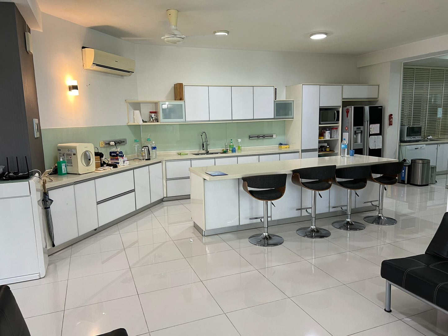 Gurney Paragon Condominium For Sale