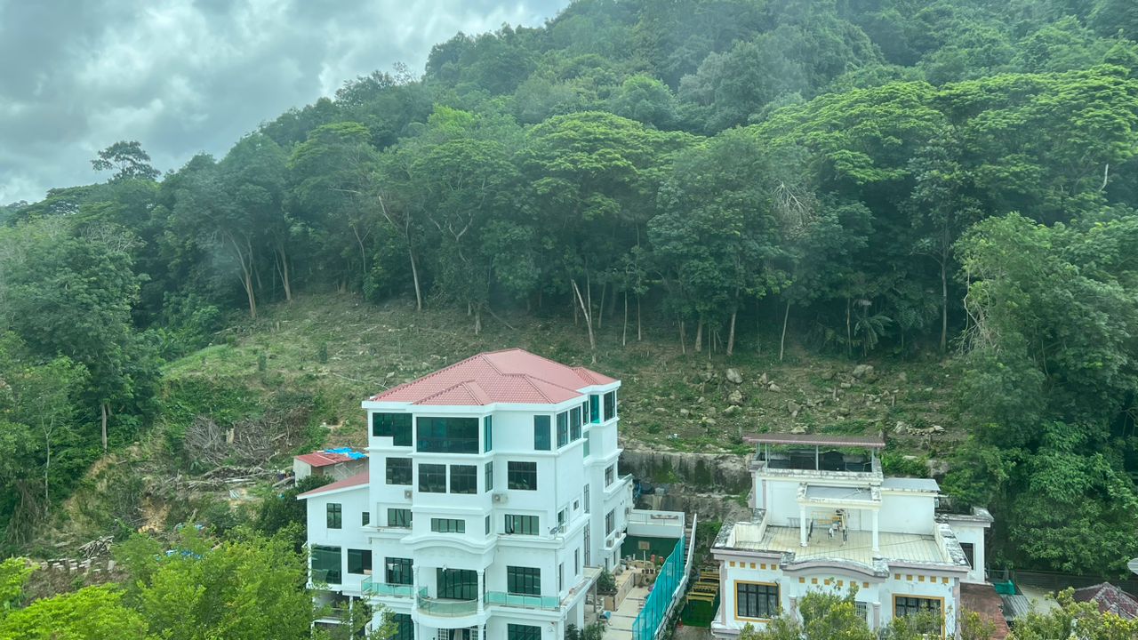 Hillcrest Residence For Rent