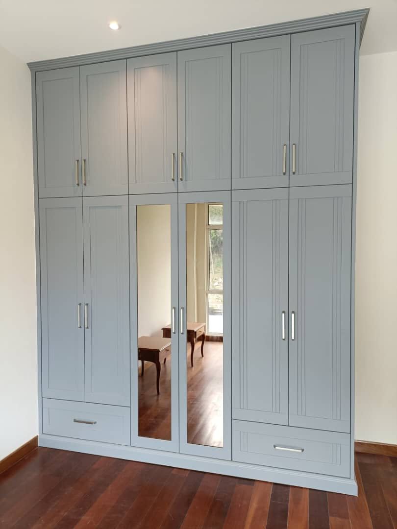 Hillcrest Residence For Rent