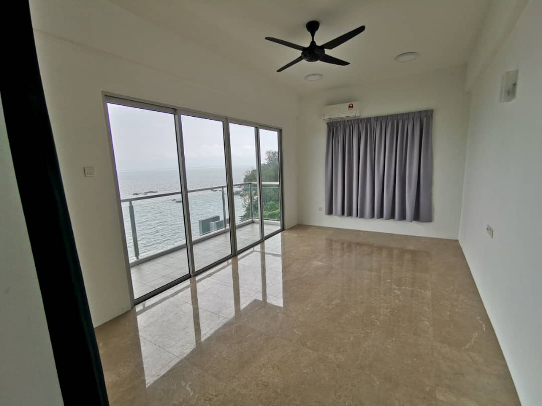 10 Island Resort Semi D Villa For Sale