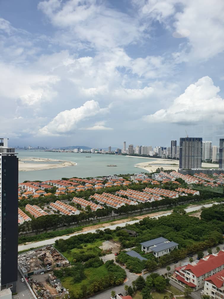 I-Santorini Condominium For Sale