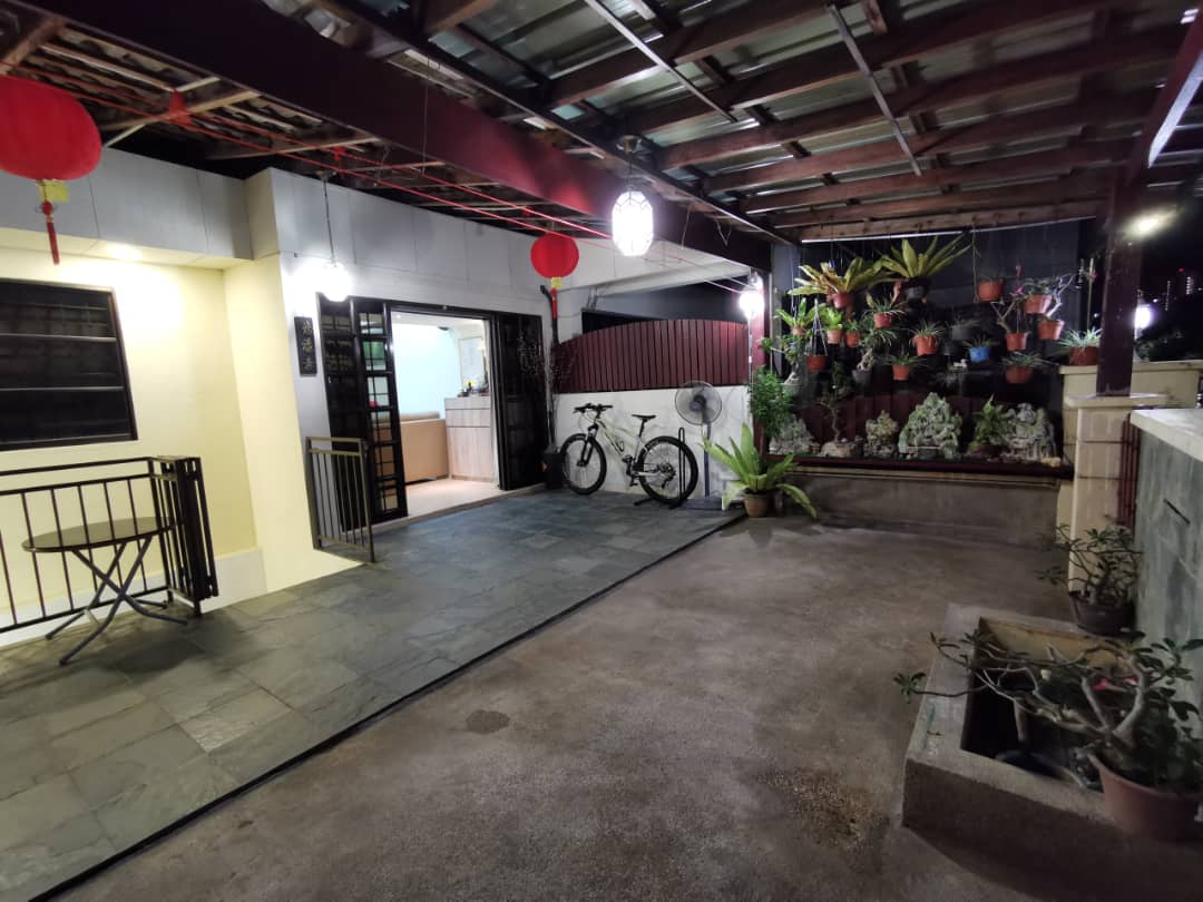 Fettes Park Landed House For Sale