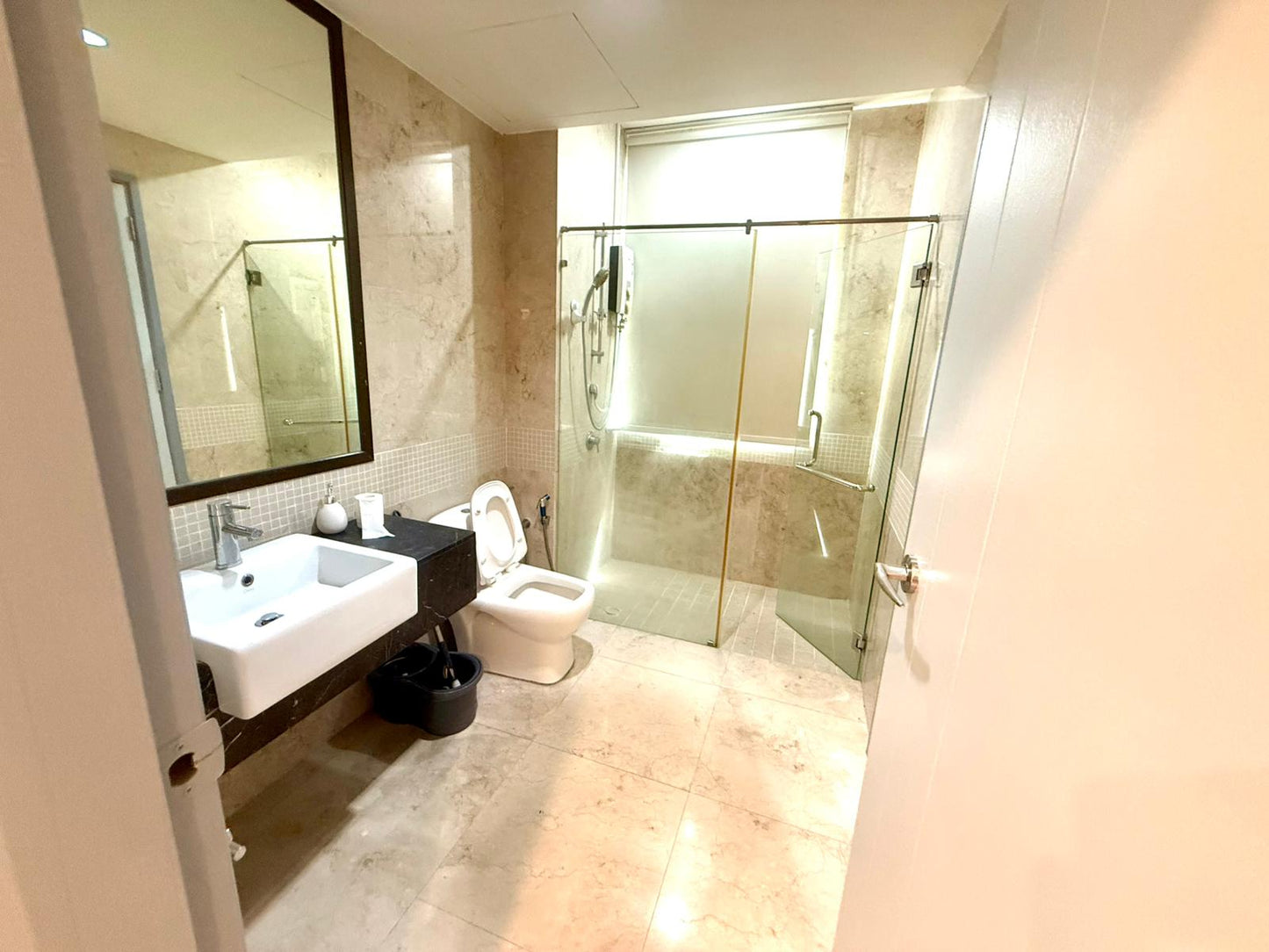 Moonlight Bay Condominium For Rent