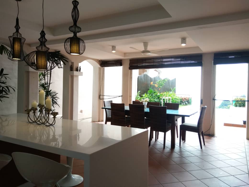 Moonlight Bay Condominium For Rent
