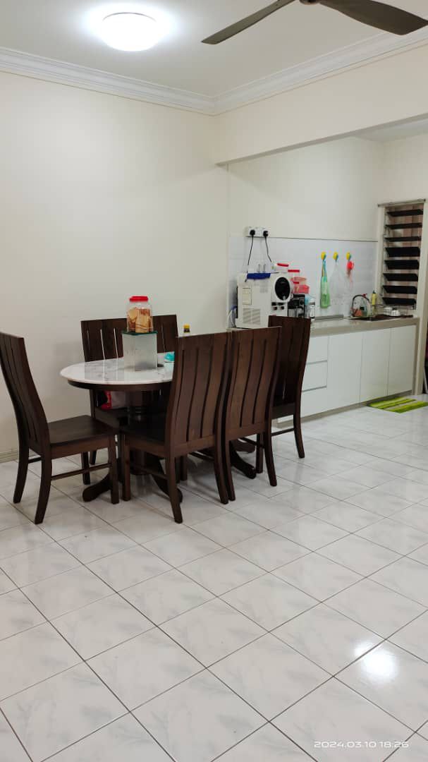 Marina Bay Condominium For Sale
