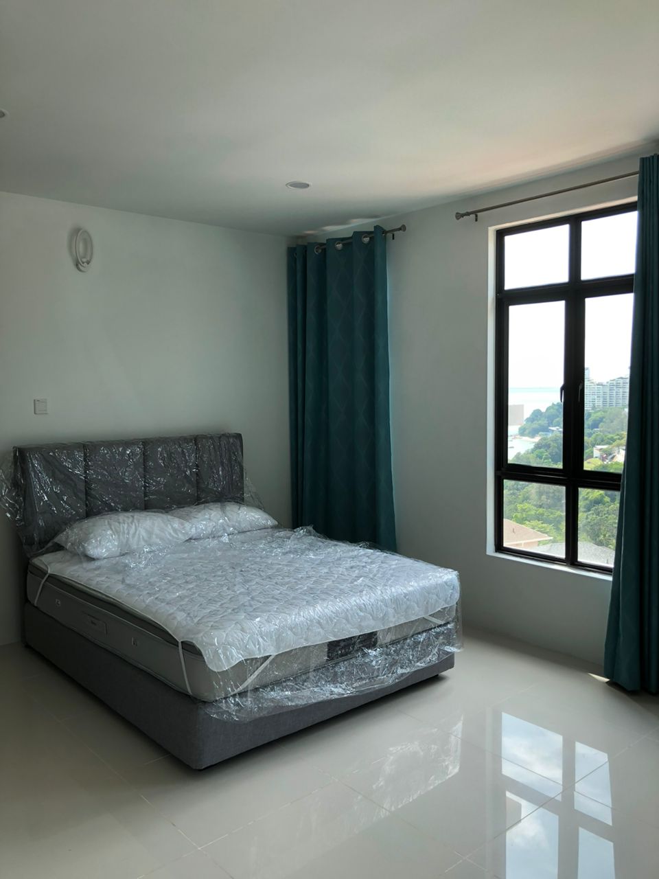 Moonlight Bay Bungalow Villa For Sale