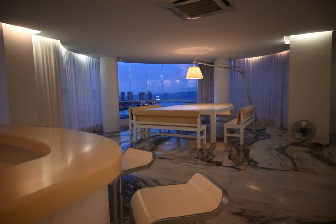 Millennium Tower Condominium For Rent