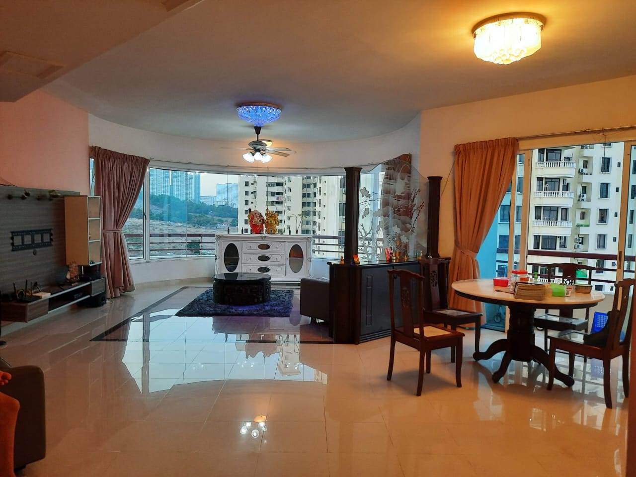 Mutiara Villa Condominium For Sale