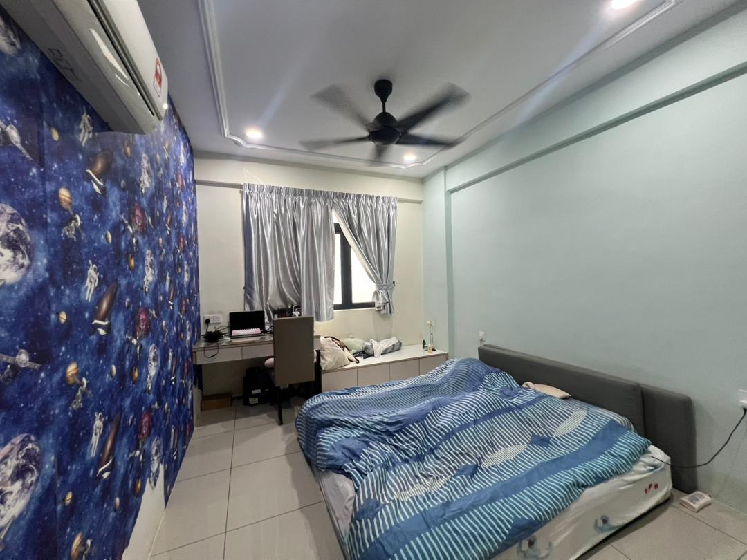 98 Nibong Residence Condominium For Sale