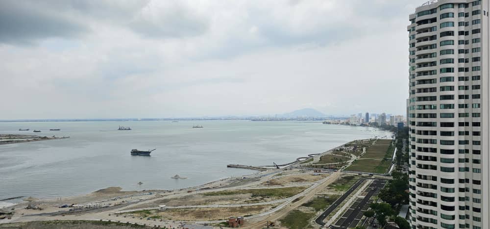 Gurney Paragon Condominium For Sale