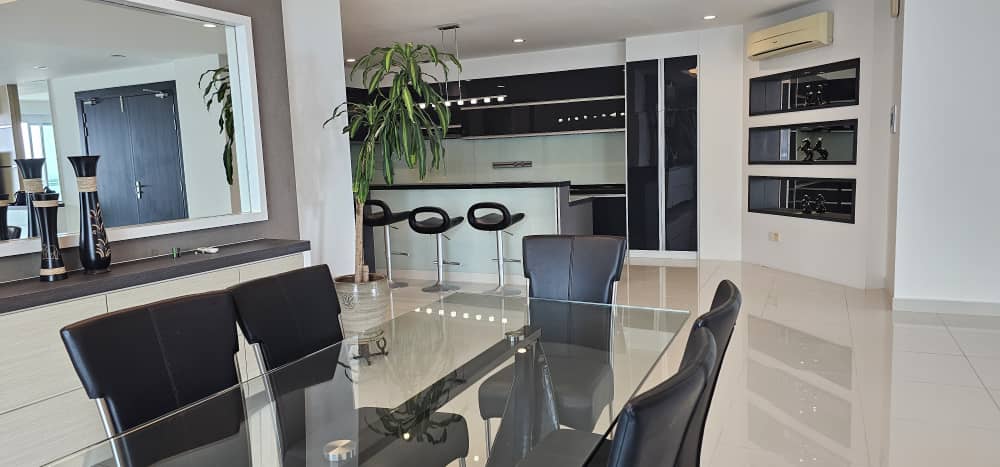 Gurney Paragon Condominium For Sale