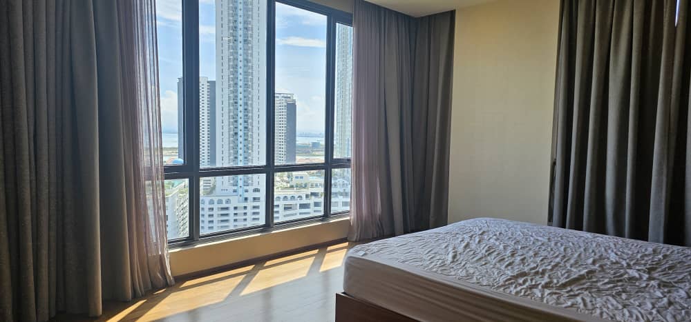 The Penthouse Condominium For Rent