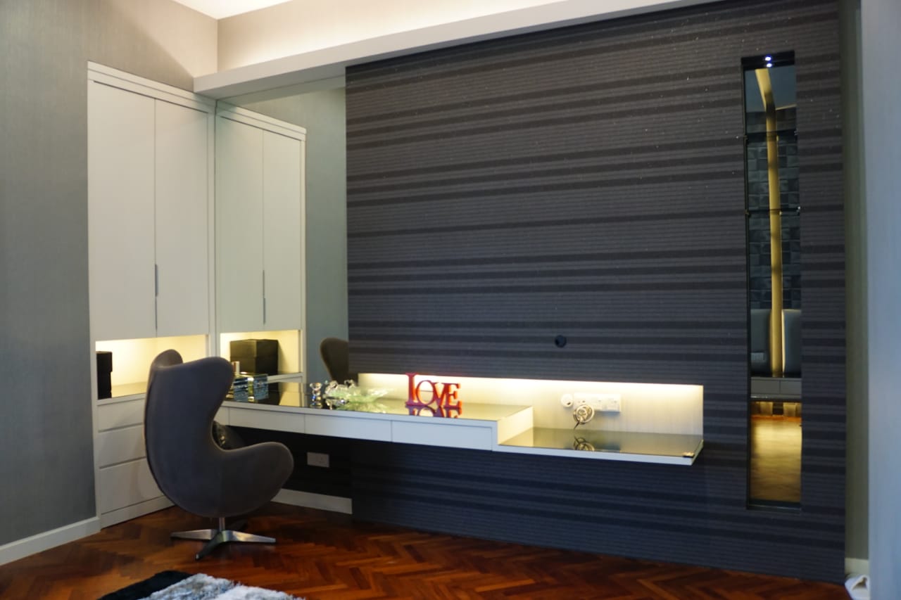 Quayside Condominium For Sale