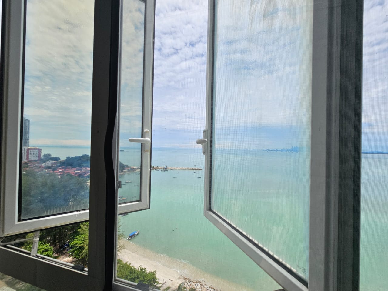 Quayside Condominium For Sale