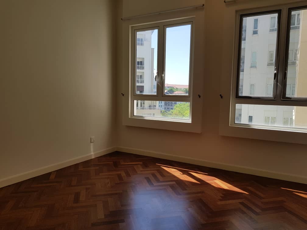 Quayside Condominium For Sale
