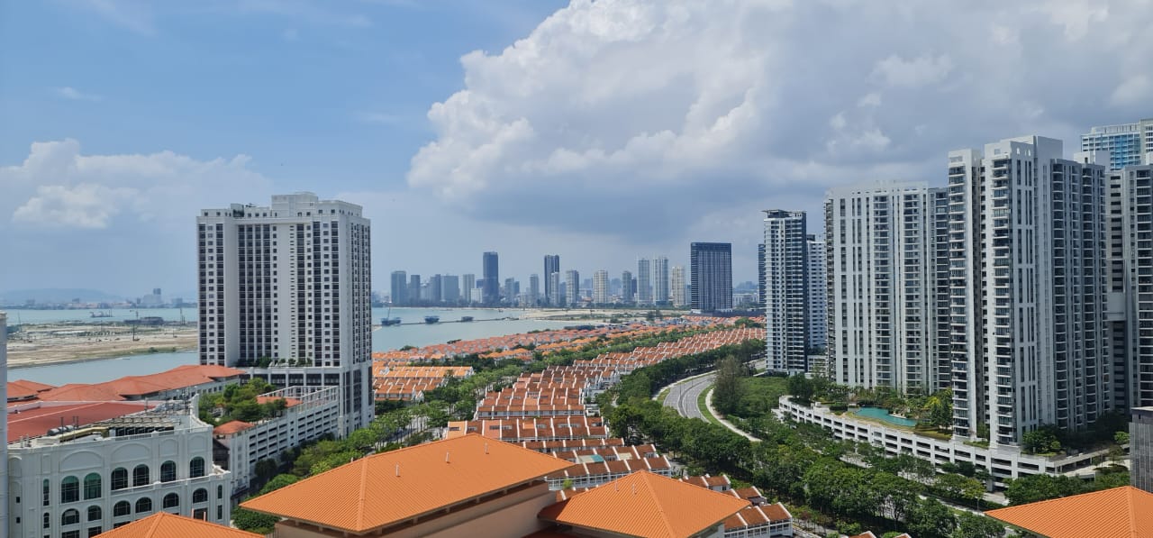Quayside Condominium For Sale