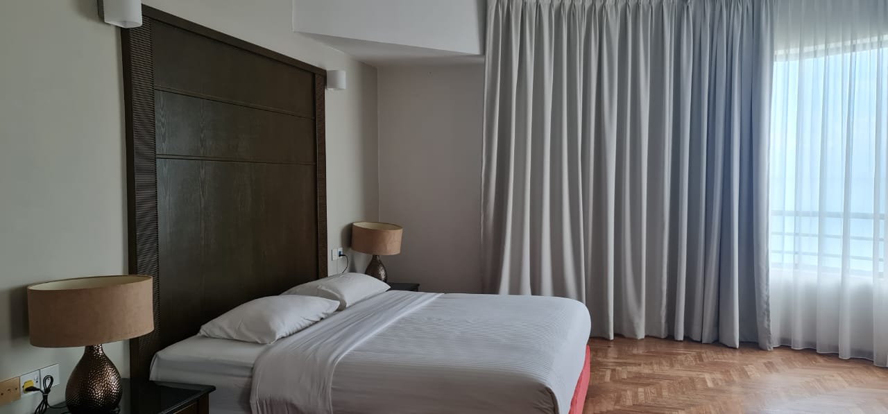 Silverton Condominium For Rent