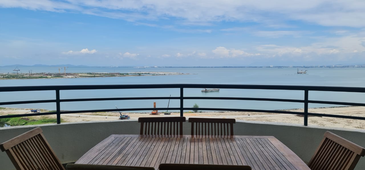 Silverton Condominium For Rent