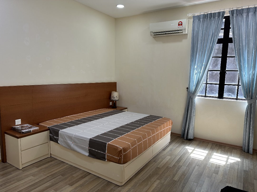 Sri Bendera Condo Villa Landed House For Sale