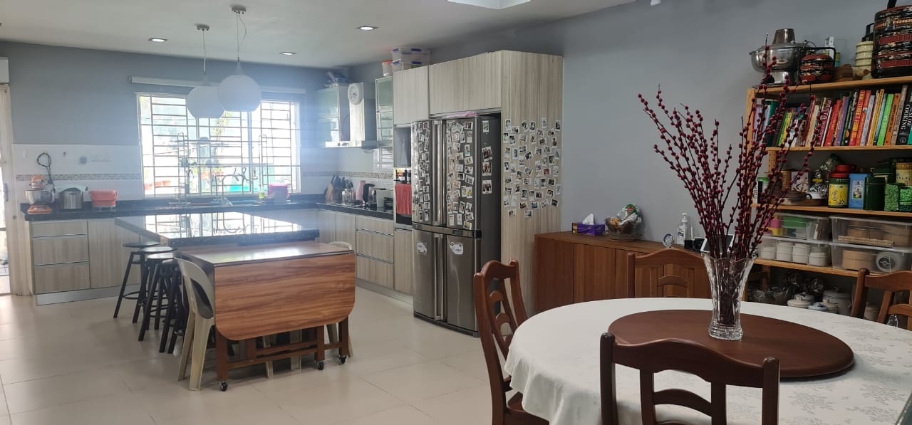 Gurney Landed House For Sale